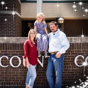 Meet your Posher, Karissa